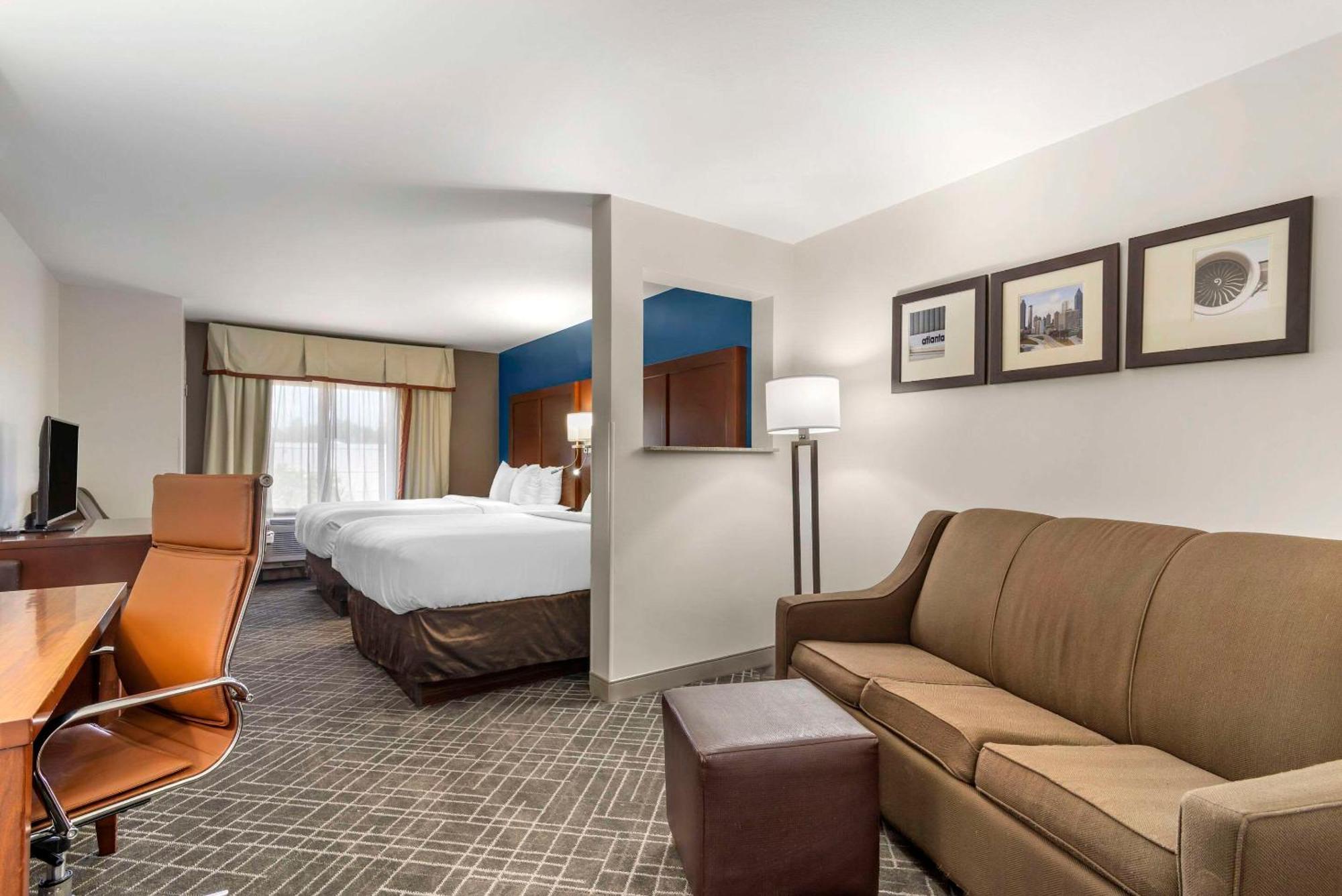 Comfort Suites Atlanta Airport Forest Park Exterior photo