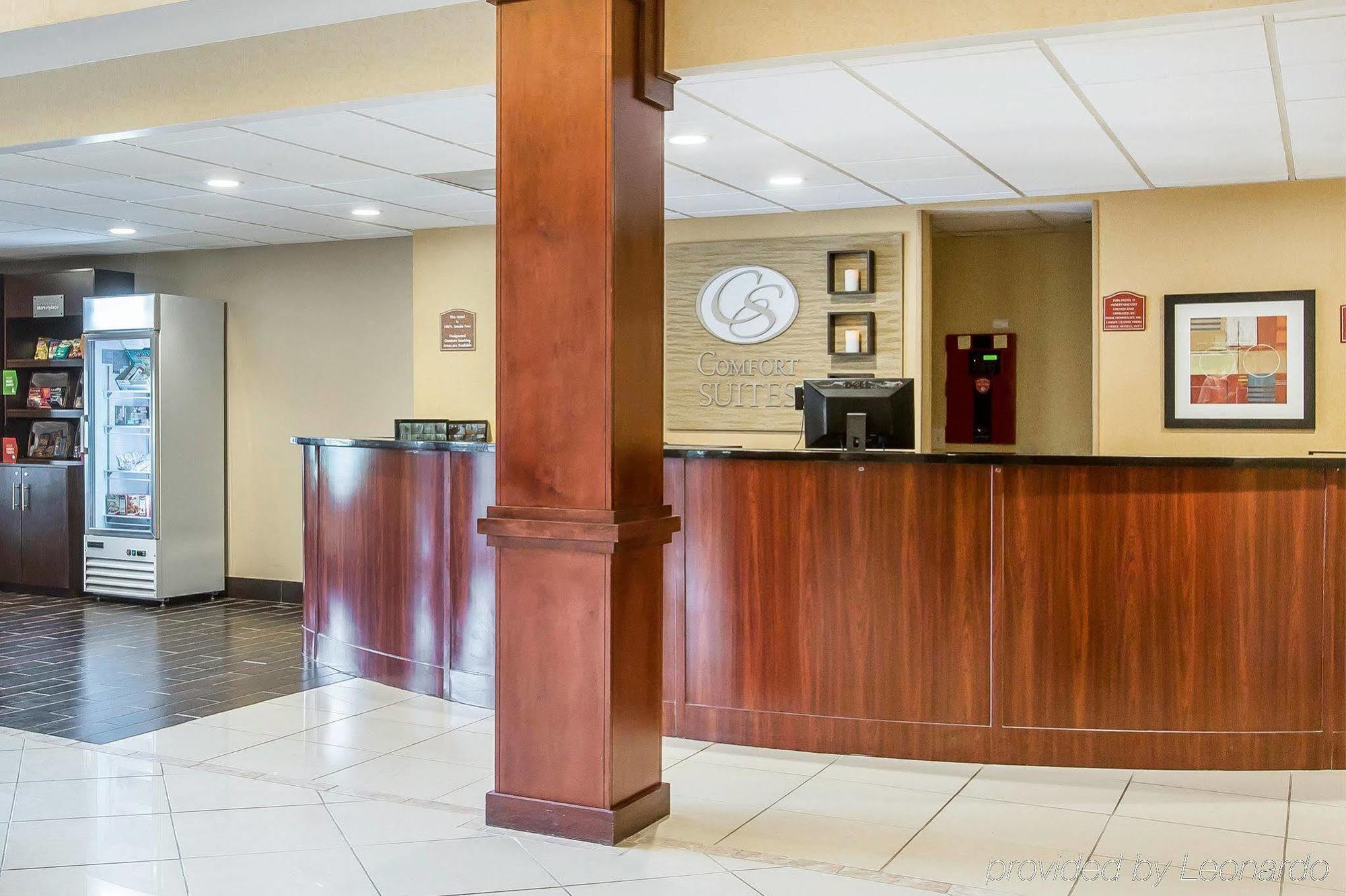 Comfort Suites Atlanta Airport Forest Park Exterior photo
