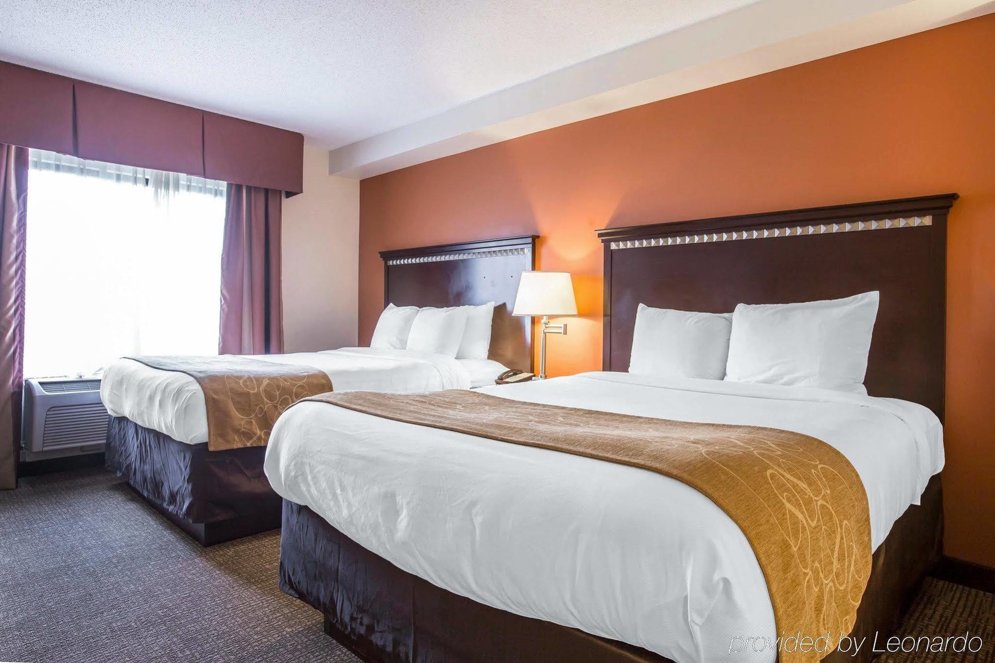 Comfort Suites Atlanta Airport Forest Park Exterior photo